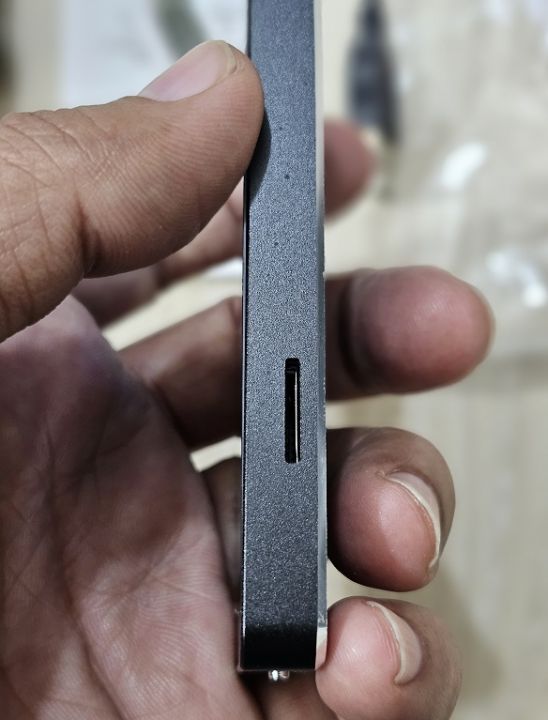 S08%20MP3%20MP4%20Music%20Player%208GB%20Button%20Touch%20Bluetooth%20FM%20-%20Image%209