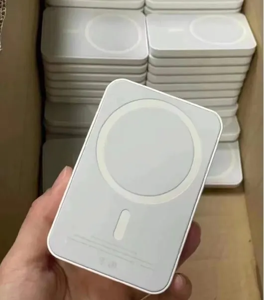 Fast%20Charging%20MagSafe%20Charger%2015W%20Wireless%20Magnetic%20Mini%20Battery%20Pack%20Power%20Bank%20for%20iPhone%20X%20/11/%2012%20/13%20/%2014/%2015%20/16/17%20Apple%20Magsafe%20-%20Image%203