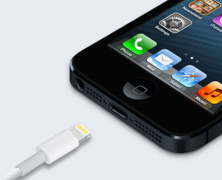 iPhone%20USB%20Charging%20Cable%20for%20iPhone%206,%20iPhone%207,%20iPhone%208,%20iPhone%209,%20iPhone%2010,%20iPhone%2011%20iPhone%20Cables%20-%20Image%204