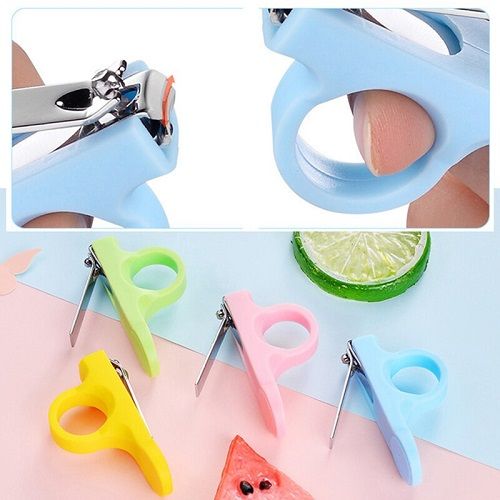 Baby%201Ps%20Safety%20Nail%20Clipper%20(Color%20as%20per%20stock)%20-%20Image%203