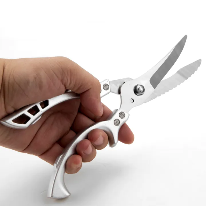 Powerful%20Chicken%20Bone%20Scissors%20Stainless%20Steel%20Portable%20Chicken%20Duck%20Fish%20Cutter%20-%20Image%207