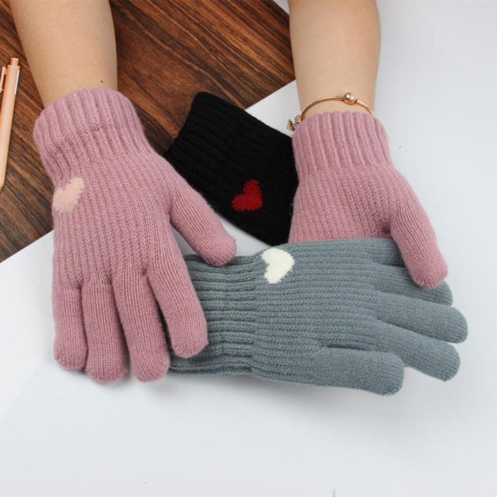 Warm Winter gloves Stylish Thick Outdoor Knitted gloves Love heart