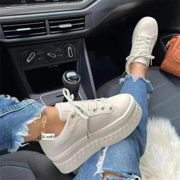 Platform%20White%20Shoes%20Woman%20Sneakers%20Fashion%20Ladies%20Trainers%20Baskets%20Femme%20Casual%20Chunky%20Sneakers%20Woman%20Big%20Size%2043%20Moonlight%20Shines%20-%20Image%202