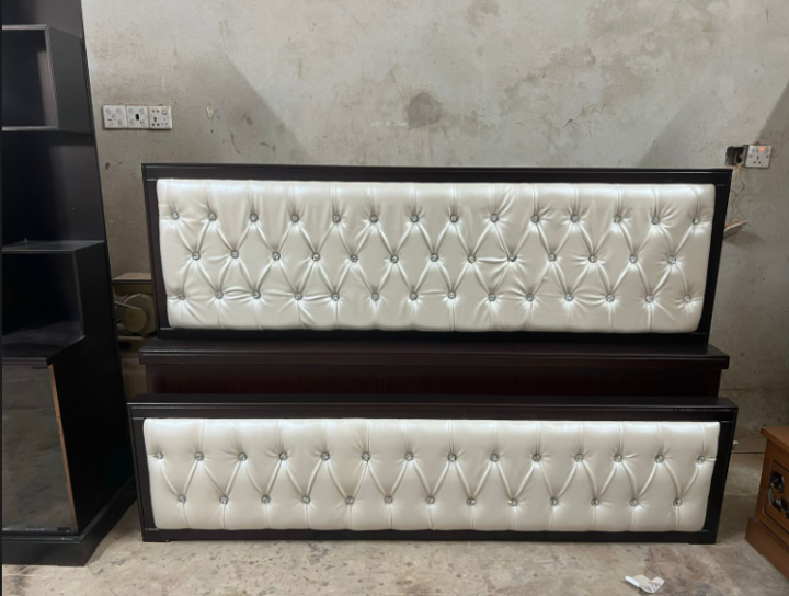 Furnicom%20Beds/%20Bedroom%20set/%20Bedset/%20Bed%20-%20Image%203
