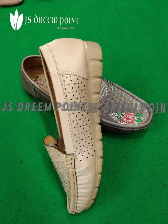 JS%20-%20L-08%20Premium%20Quality%20Soft%20Leather%20Shoes%20Sandal%20For%20Womens%20Lofer%20by%20JS%20DREEM%20POINT%20-%20Image%204