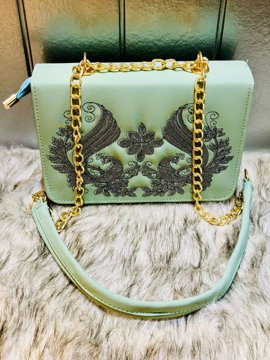 Premium%20Quality%20PU%20Leather%20Fashionable%20Shoulder%20Bag%20for%20Women%20(9.5x6x3inc)%20-%20Image%204