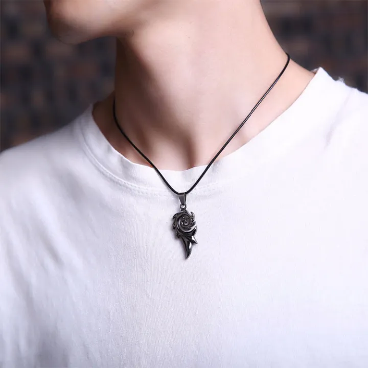 Black%20Dragon%20Simple%20Necklace%20Rectangle%20Pendant%20Rectangle%20Pendant%20Simple%20Necklace//%20Chain%20For%20Men/Men's%20Pendant%20-%20Image%202