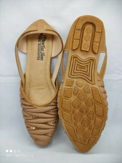 Premium%20Quality%20Soft%20Leather%20Half%20flat%20Full%20nagra%20Shoes%20Sandal%20For%20Women,%20less%20price%20nagra%20-%20Image%207