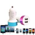 Duel USB Port Car Charger-white. 