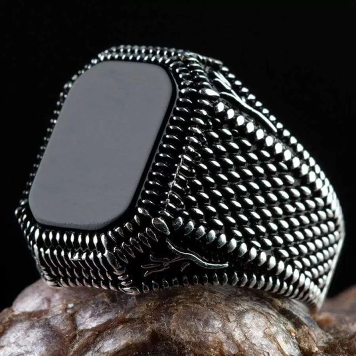 Rectangle%20Black%20Onyx%20Stone%20Ring%20-%20Image%204
