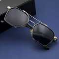 New Fashion Anti-reflective UV400 Square Sunglass for Man. 