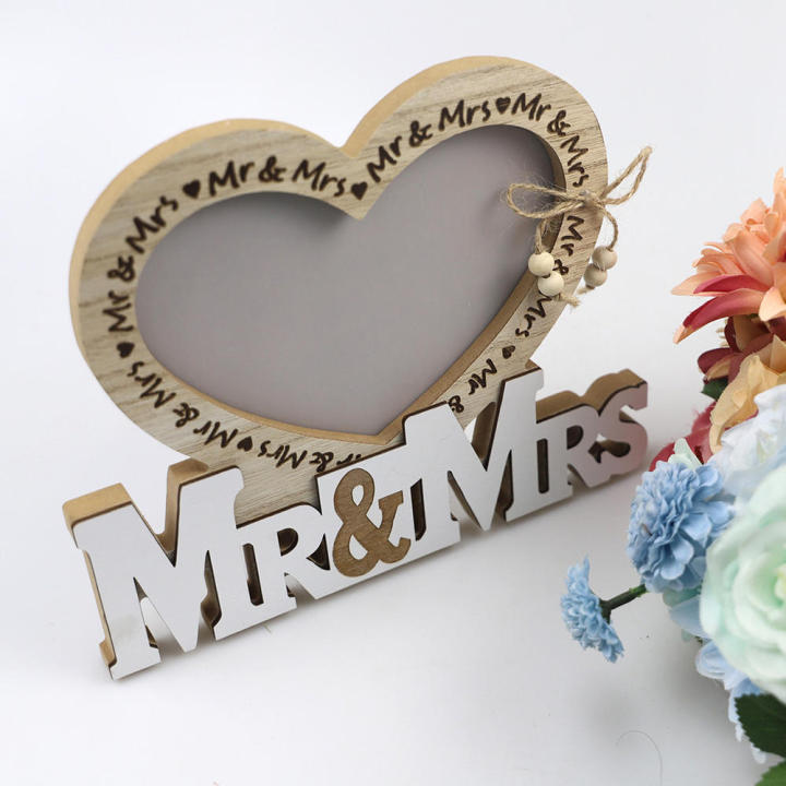 Heart%20Shape%20Wedding%20Decor%20For%20Reception,%20Ceremony%20And%20Anniversary%20Party%20Valentine'S%20Day%20Mr%20&%20Mrs%20Love%20Picture%20Frame%20For%20Wedding,Wooden%20-%20Image%205