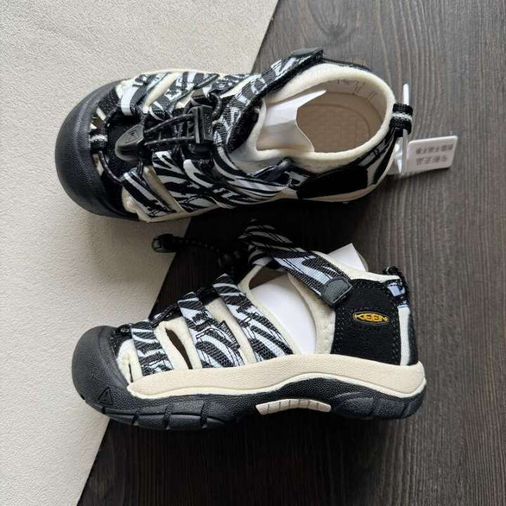 Keen%20Cohen%20outdoor%20sports,%20river%20tracing%20shoes,%20boys%20and%20girls,%20children's%20foreskin,%20wading%20water,%20quick%20drying%20sandals,%20beach%20shoes%20-%20Image%204