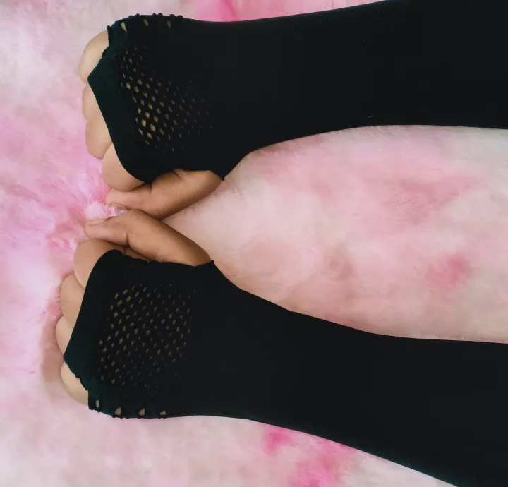 Fingerless%20Hand%20socks%20for%20Women%20-%20Image%204