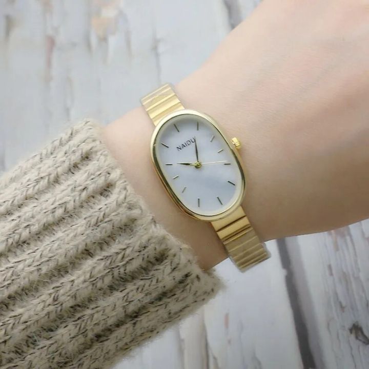 Fashion%20Small%20Oval%20Shape%20Women%20Watches%20Steel%20Strip%20Quartz%20Wristwatch%20Clock%20Fashion%20Casual%20Girl%20Student%20Women%20-%20Image%204