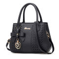 【 Xiaoyu Luggage 】 Foreign trade women's handbag, handbag, elegant and tren, European and Ameran fashion middle-aged mom bag.