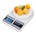 Portable 10kg Digital Kitchen Scale - Precise Food Measuring with LCD Display - Your Culinary Companion. 