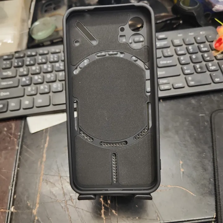 Nothing%20Phone%20(1)%20Liquid%20Silicone%20Back%20Cover%20%E2%80%93%20Skin-Friendly%20Soft%20Touch%20Premium%20Case%20Nothing%20Phone%20One%20-%20Image%202