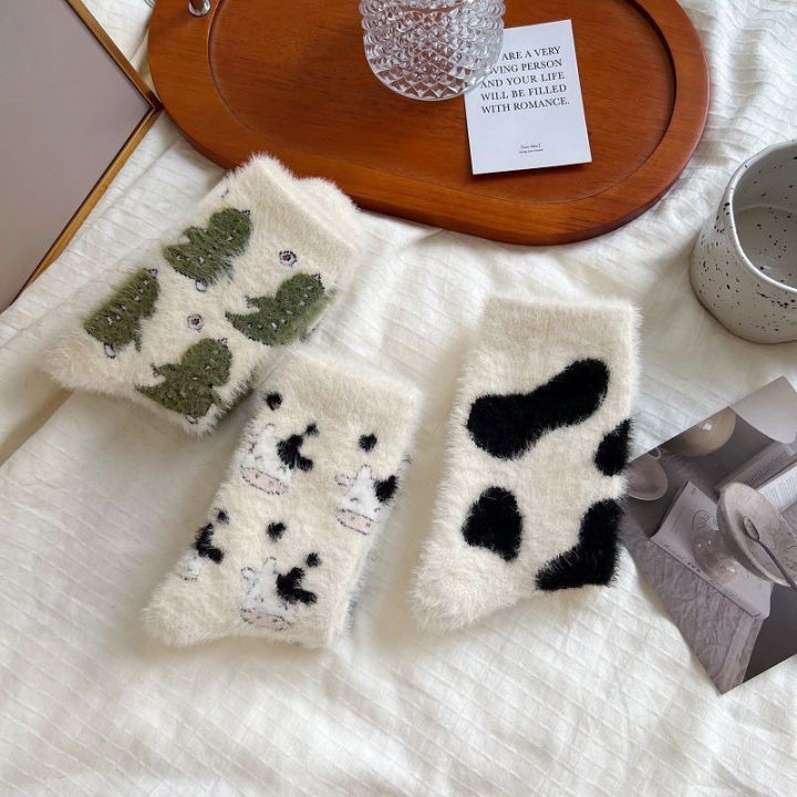 %E3%80%90New%20release%E3%80%91%20Cow%20Print%20Mink%20Plush%20Socks%20For%20Women%20Girl%20Mid%20Tube%20Stockings%20Warm%20Coral%20Sleep%20Floor%20Sock%20Winter%20Thermal%20Slipper%20Funny%20Sox%20-%20Image%206