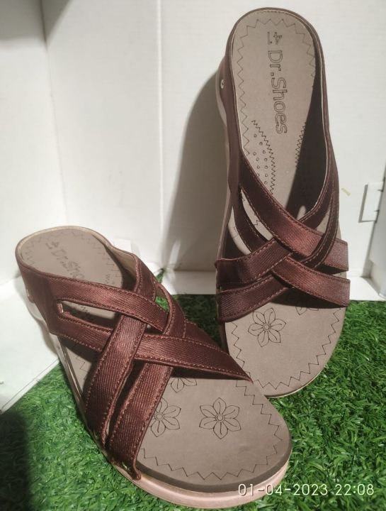 Female%20Regular%20use%20Dr%20Shoes%20Sandal%20-%20Image%202