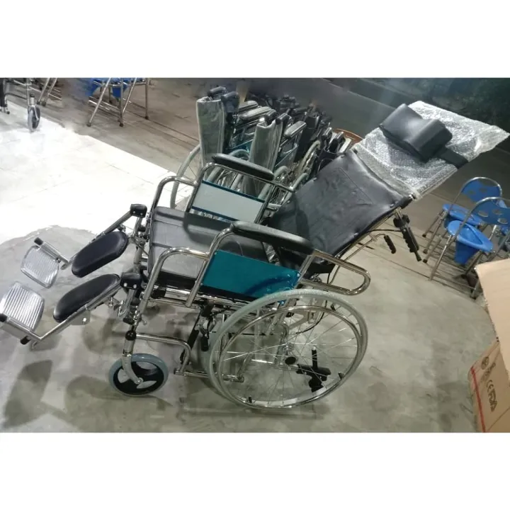 Wheelchairs%20for%20Disabled%20person%20Sleeping%20Position%20Commode%20Wheelchair%20-%20Image%203