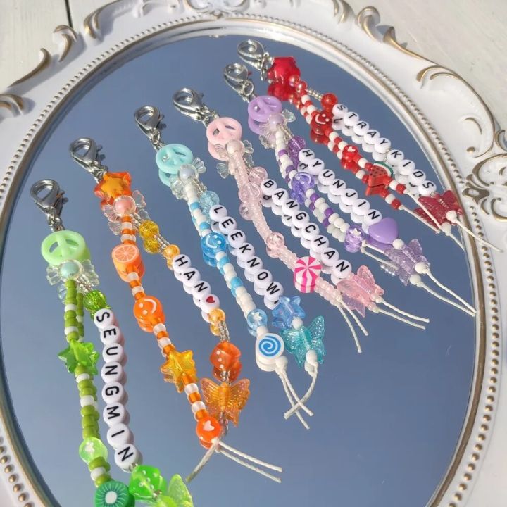 Unique%20Design%20Keychain%20Straykids%20ATEEZ%20KPOP%20Butterfly%20Beads%20Keychains%20Y2K%20Phone%20Strap%20Camera%20Hanger%20NCT%20APINK%20Gift%20Charm%20Jewelry%20-%20Image%202