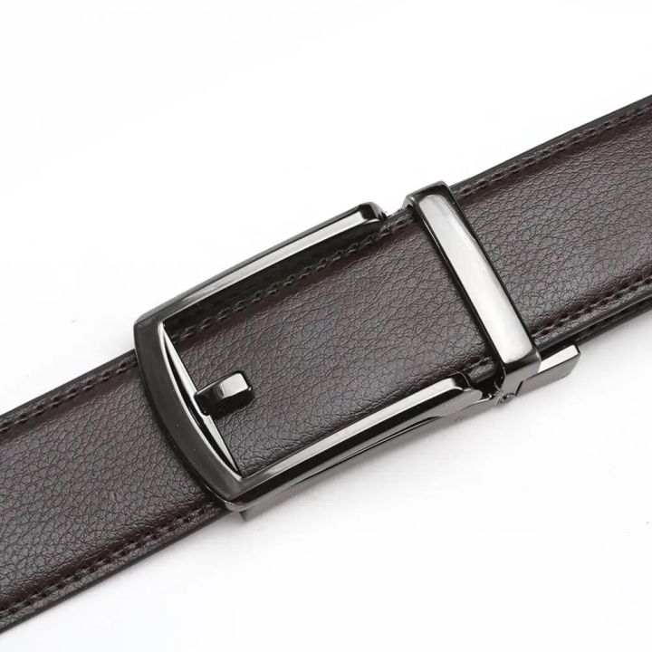 Auto-lock%20Buckle%20Belt%20Stylish%20Men's%20Faux%20Leather%20Belt%20with%20Automatic%20Buckle%20Scratch-resistant%20Track%20Belt%20Fashionable%20for%20Men%20-%20Image%204