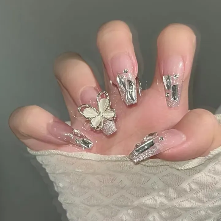 Xiaohongshu%20hand-worn%20nail%20nail%20pieces%20wholesale%20long%20diamond%20butterfly%20nail%20stickers%20finished%20nail%20patches%20jelly%20glue%20-%20Image%203