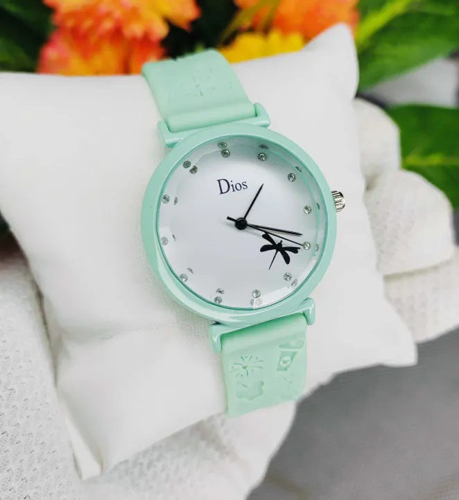 Women%20Fashion%20Casual%20Office%20Rubber%20Strap%20Watch%20Ladies%20Analog%20Watch%20-%20Image%204