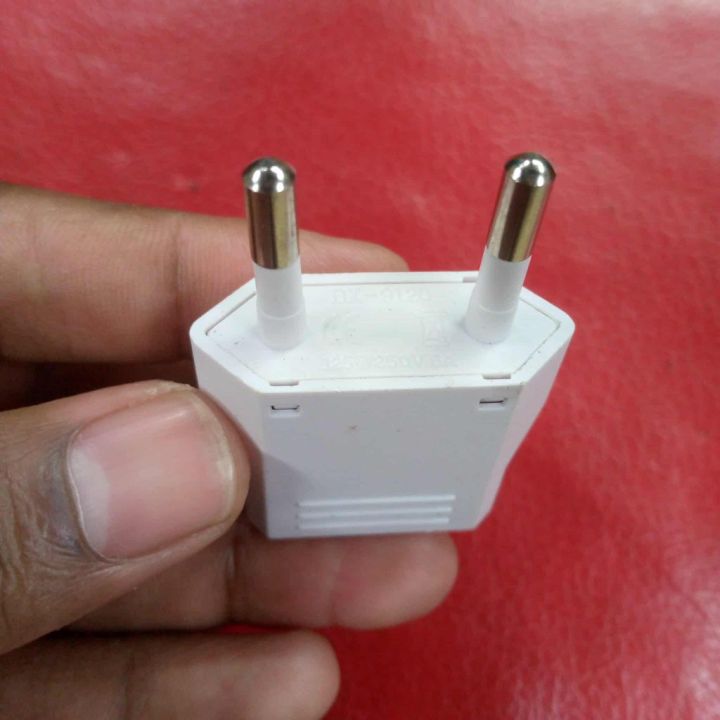 EU%202-Pin%20Plug%20To%202-Pin%20Socket%20Converter%20250V%206A%20Multifunction%20Adapter%20-%20Image%205