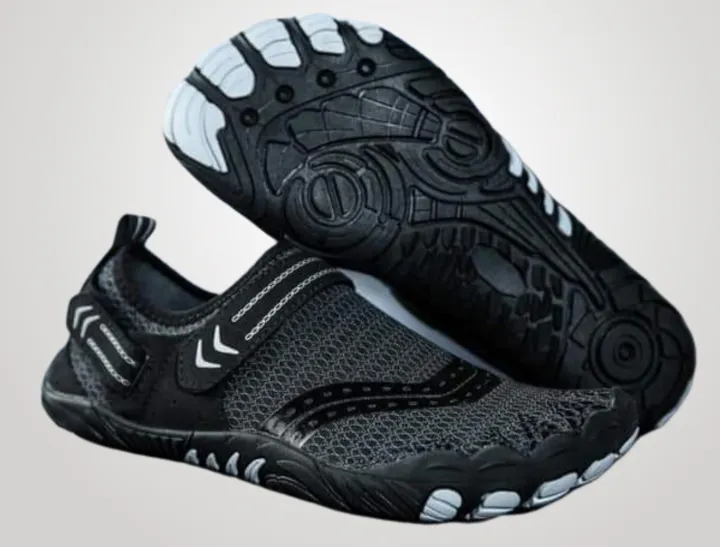 Versatile%20Unisex%20Water%20Gym%20Beach%20Shoes%20Sport%20Sneakers-Multicolor%20-%20Image%202