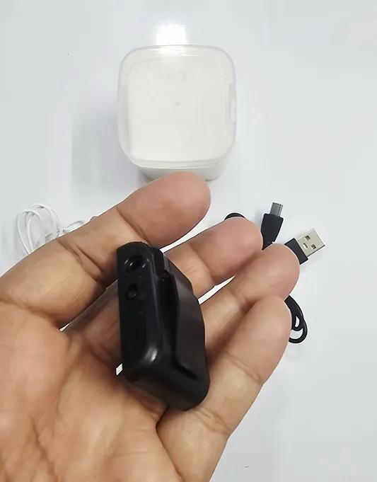 Star%20Shop%20MP3%20Mini%20Music%20Player%20With%20Clip%20-%20Image%206