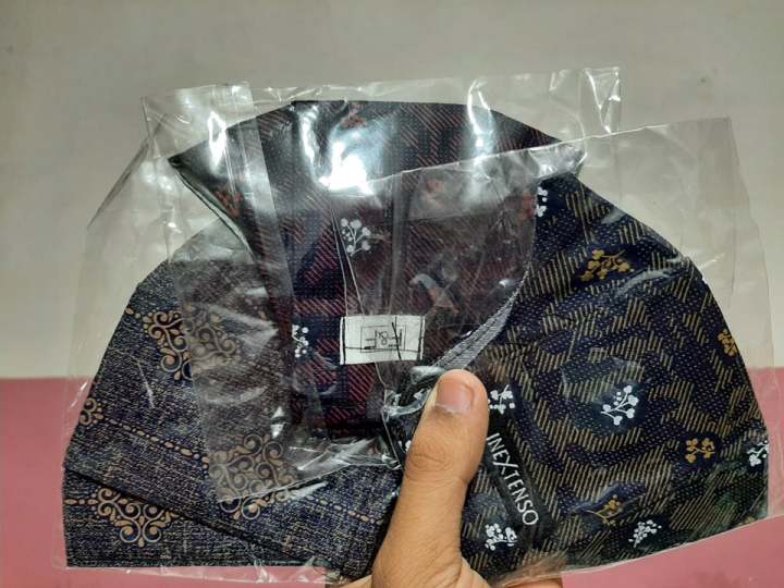 Cotton%20fabric%203%20Layer%20Printed%20Face%20Mask%20Size%20Adjustable-%2010pcs%20-%20Image%204