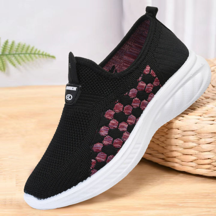 2024%20spring%20new%20women's%20shoes%20light%20soft%20soles%20casual%20single%20shoes%20one%20foot%20slip%20shoes%20for%20middle-aged%20and%20elderly%20mothers%20comfortable%20walking%20shoes%20-%20Image%202