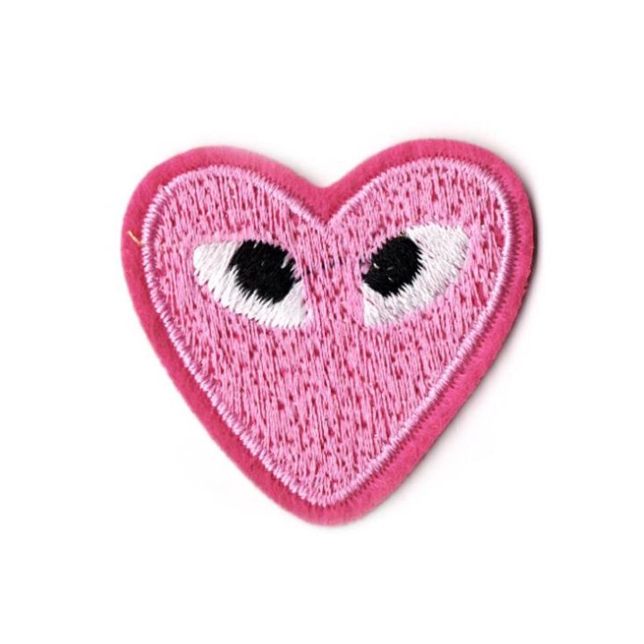 Electric%20Embroidery%20Embroidery%20Patch%20Applique%20Fashion%20Brand%20Logo%20Armband%20CDG%20Play%20Rei%20Kawakubo%20Eye%20Heart%20Shape%20-%20Image%202