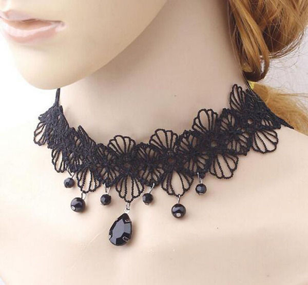 Gothic%20Lace%20Choker%20Clavicle%20Chain%20Women's%20Choker%20Simple%20Necklace%20Black%20Punk%20Accessories%20Choker%20Neck%20Strap%20-%20Image%207