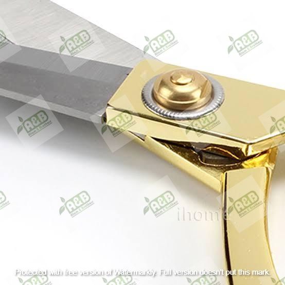 Tailor%20Golden%20Handle%20Stainless%20Steel%20Tailor%20Scissors-Medium%20-%209.5%20Inch%20-%20Cutter%20-%20Image%204