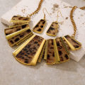European and American New Fashion Vintage Leopard Print Necklace Alloy Exaggerated Earrings and Necklace Set Ornament Women. 
