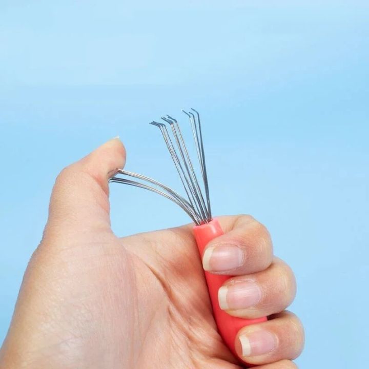 Comb%20Hair%20Cleaning%20Brush%20Dirt%20Remover%20Household%20Travel%20Portable%20Comb%20Brush%20Cleaner%20Mini%20Remover%20Hair%20Cleaning%20Brush%20Beauty%20Tools%20-%20Image%204