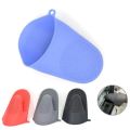 【NEW】 Silicone Hand Clip Kitchen Anti-Scald Thickened Silicone Heat Insulation Gloves Household Oven Baking Tools Oven Mitts.