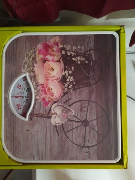 Camry%20Analog%20Weight%20Measuring%20Scale%20for%20human%20body%20up%20to%20130%20kg%20capacity%20-%20weight%20machine%20-%20Image%205