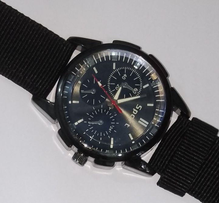 Sport- New Collection New Stock Black Strap Elegant Analog Wrist Watch  For Men