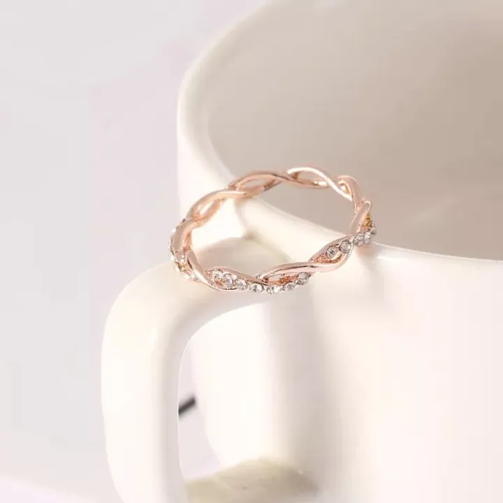 Finger%20Ring%20for%20Women%20And%20Girls%20New%20-%20Image%203