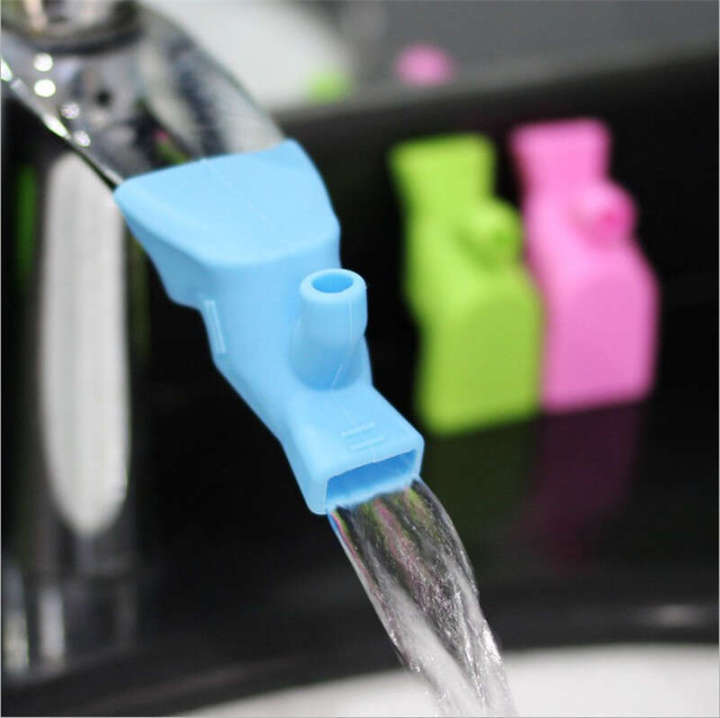 Silicone%20faucet%20extension%20device%20for%20children's%20hand%20sanitizer,%20portable%20sink,%20simple%20mouthwash%20cup,%20toothbrush%20cup%20-%20Image%204