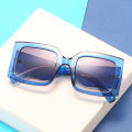 Fashion xnxx china wholesaler eyewear uv 400 protection latest thick trendy big frame oversized women sunglasses 2023. 