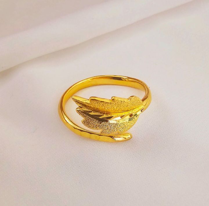 Weddings%20Party%20Rings%20Fashionable%20Dubai%20Gold%20Polish%20Lovely%20Design%20Finger%20Ring%20For%20Girls%20Jewelry%20For%20Mother's%20Wife%20Gifts%20On%20Demand%20Fashion%20Ring%20-%20Image%203