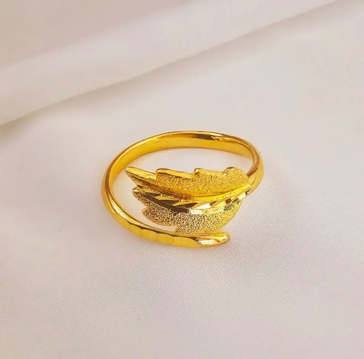 Weddings%20Party%20Rings%20Fashionable%20Dubai%20Gold%20Polish%20Lovely%20Design%20Finger%20Ring%20For%20Girls%20Jewelry%20For%20Mother's%20Wife%20Gifts%20On%20Demand%20Fashion%20Ring%20-%20Image%203