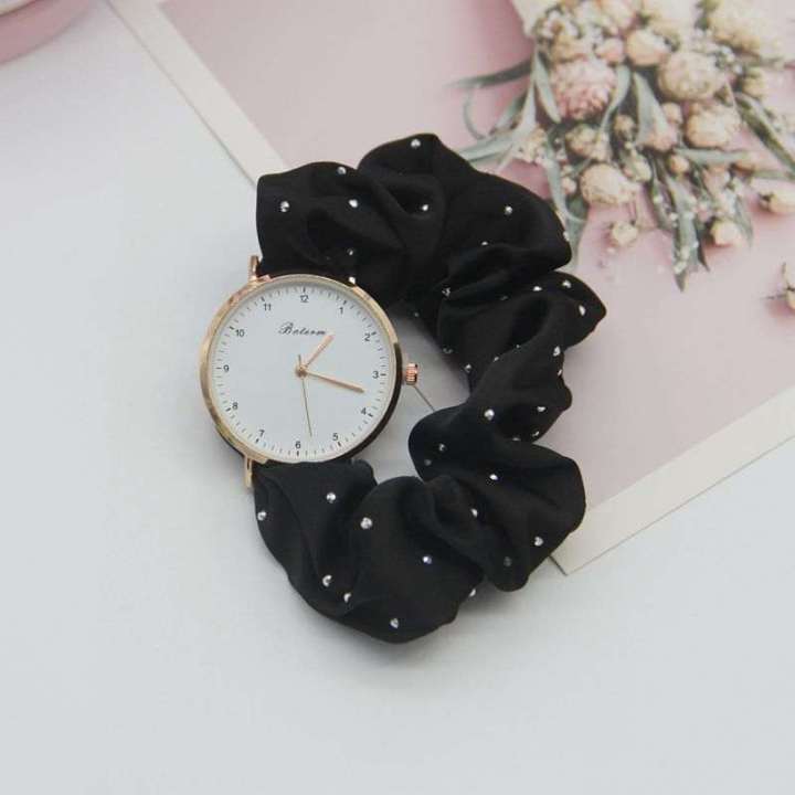 Fashionable%20Scranchies%20Stone%20Watch%20For%20Women%20/%20Silk%20Belt'S%20Modern%20Wrist%20Watch%20For%20Girls%20-%20Image%202