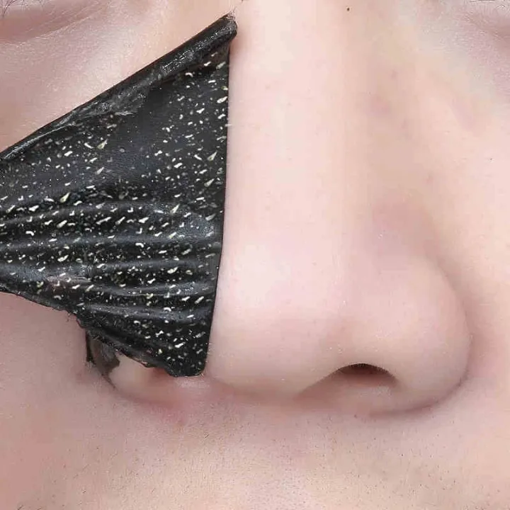 EFERO%20Black%20Head%20Remover%20Mask%20Black%20Face%20Mask%20Acne%20Treatments%20Peel%20Off%20Black%20Mask%20From%20Black%20Dots%20Skin%20Care%203/5/6/10/11packs%20-%20Image%204