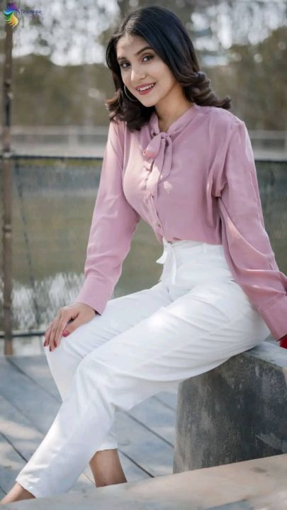 Women's Western Style Bootcut Mid-Rise Straight Fit Pant....